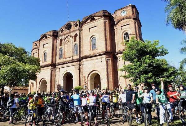 Semana Santa sobre ruedas: las siete iglesias a recorrer en bicicleta - Nacionales - ABC Color