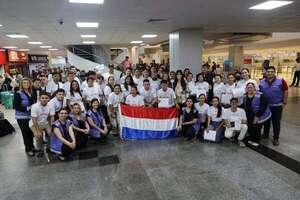 Paraguaya que viajó a España con el Gobierno revela por qué se arrepintió en una semana - Nacionales - ABC Color