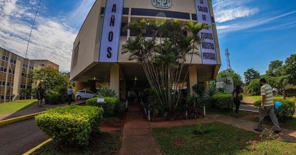 Diario HOY | Residentes fueron desmatriculadas tras acosos de jefes en el Hospital de Itauguá