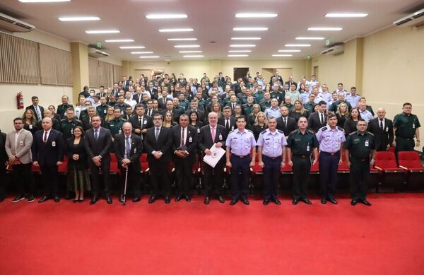 Director general destaca contribución de Itaipú al desarrollo del país en curso del IAEE - ADN Digital