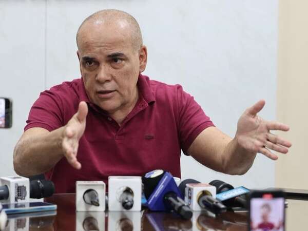 Retrucan a Bachi: Si hicimos “copy-paste” de ley vigente, quiere decir que la violaron - Política - ABC Color