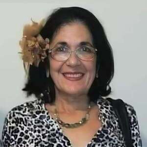 Cómo escribir sobre libros en redes: Delfina Acosta dictará un taller en Punto Divertido  - Literatura - ABC Color