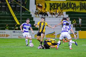 Guaraní y 2 de Mayo regularizaron, pero siguen “irregulares”