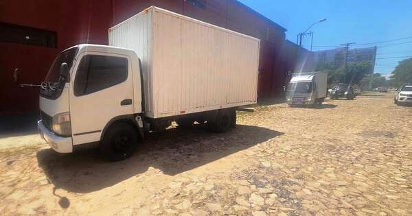La Nación / Robo a transportadora: allanan depósito en Asunción en búsqueda de evidencias