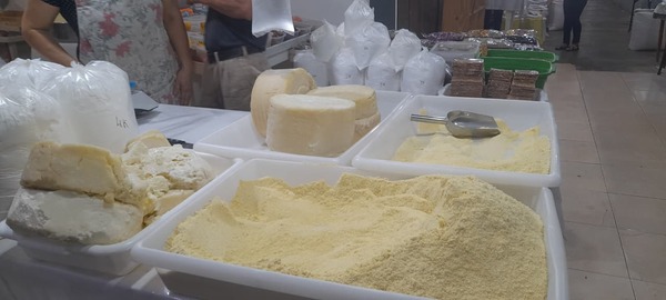 Preparativos de Semana Santa: Feriantes reportan variaciones de precios en insumos para la chipa