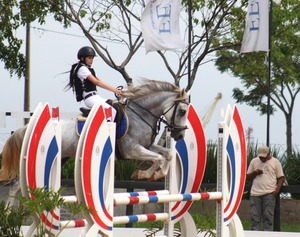 Popular / Hipismo: Alexia se alzó con la Élite Triple Corona