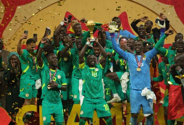 Senegal espera que el TAS le devuelva en julio la Copa África que la CAF dio a Marruecos