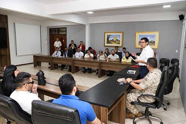Gobernador lidera mesa de trabajo para recuperar seguridad ciudadana en Alto Paraná | DIARIO PRIMERA PLANA
