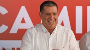 Cartes "hace oficina pese a reposo", dijo su médico y correlí Antonio Barrios