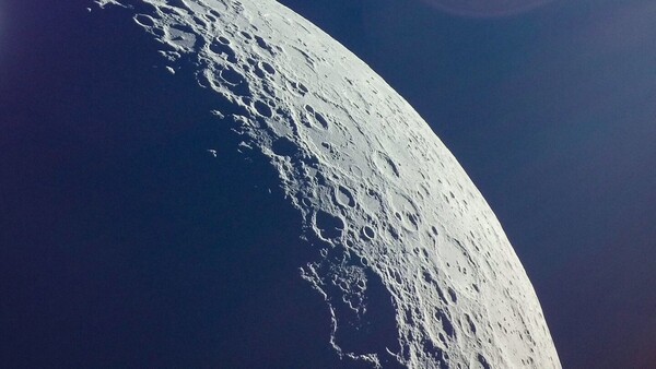 NASA invita a inscribir nombres para viajar alrededor de la Luna