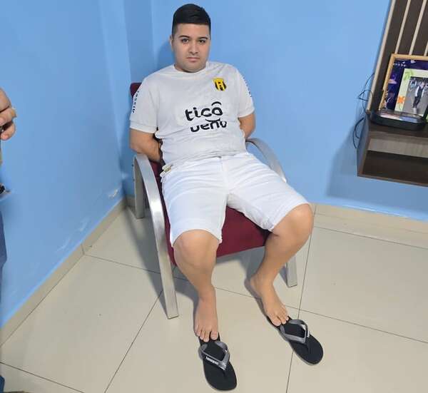 Allanamientos en busca de asaltantes culminan con un detenido en Ciudad del Este - ABC en el Este - ABC Color