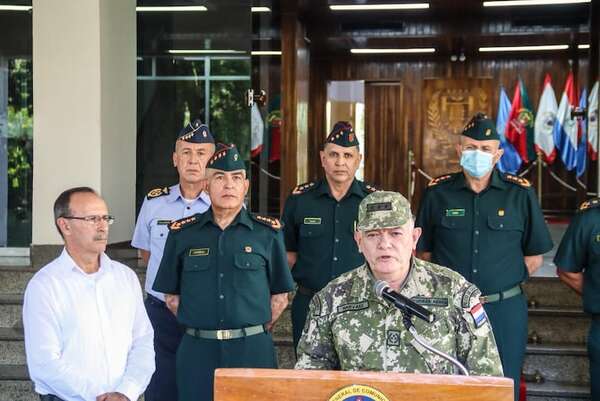 Gianina García: Justicia Militar procesa a militares por presuntas faltas en Villas Cue  - Política - ABC Color