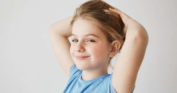 La Nación / Olor corporal en niños: a qué edad usar desodorante y cuándo consultar