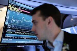 Incertidumbre sobre conversaciones Irán-EE.UU. impulsan precios del petróleo - Mundo - ABC Color