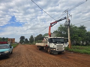 ANDE refuerza suministro eléctrico en Minga Guazú con medidores y nuevas instalaciones - ADN Digital