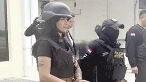 ¿Por los preservativos? Detienen a dos militares por objetos prohibidos en la celda de la esposa de Marset