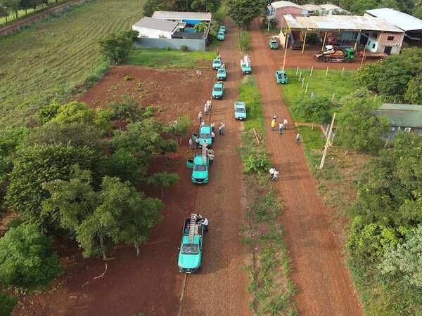 ANDE desconecta 40 suministros irregulares en operativo realizado en Minga Guazú - Economía - ABC Color