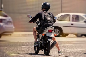 Gremios advierten que nueva normativa podría frenar el acceso a la movilidad - 5Días