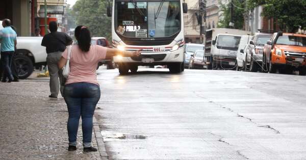 La Nación / Gobierno pagará USD 3,6 millones a transportistas y descarta suba del pasaje