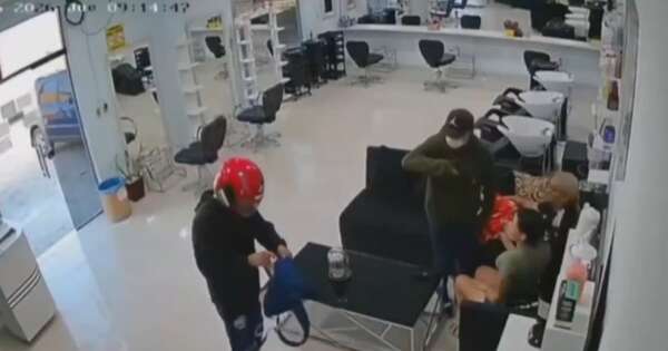 La Nación / Delincuentes ingresaron a peluquería y se llevaron cabello por valor de G. 15 millones en Itauguá