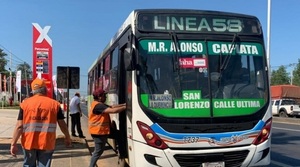 Gobierno anuncia pago de subsidio de US$ 3,6 millones a transportistas y descarta aumento del pasaje