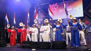 Teresa Parodi, emocionada por el afecto del público paraguayo