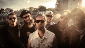 "Rómpela", de La Pegatina y Kchiporros, ya disponible