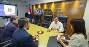 La Nación / Baruja confirma acceso de primeros compatriotas a Che Róga Porã tras gira por España