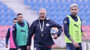 Paraguay se pone a prueba frente a Grecia