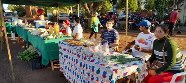 Feria de Cambyretá se alista para Semana Santa con productos frescos y pedidos anticipados