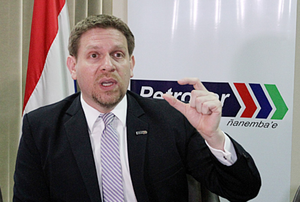 Fiscalía abre causa por supuesto enriquecimiento ilícito contra Eddie Jara, expresidente de Petropar