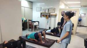 Popular / Solo 10 carreras de kinesiología oikóma con habilitación 