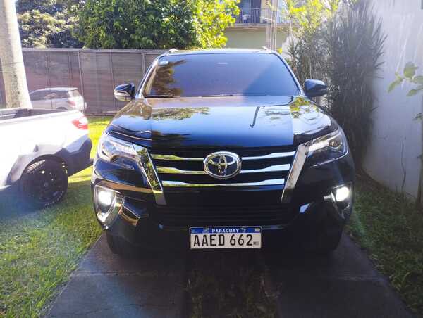 Popular / Político fue víctima de la inseguridad: ¡le robaron su camioneta!