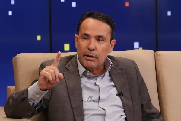 A pesar del pago que realizará hoy el Gobierno, transportistas insisten en que no podrán circular mañana - ADN Digital