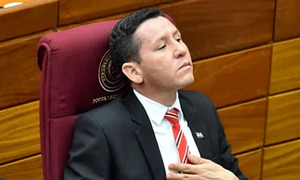 "Chaqueñito" se planta y descarta renunciar en medio del escándalo - OviedoPress