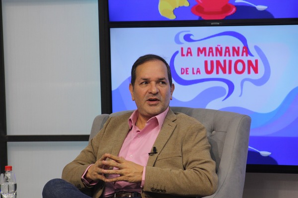 Arnaldo Samaniego pide la renuncia de 'Nenecho' Rodríguez a su candidatura para la concejalía