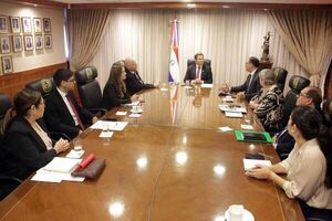 Reunión del Comité de Control Interno para el desarrollo e implementación del MECIP