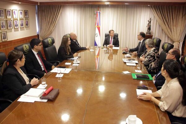 Reunión del Comité de Control Interno para el desarrollo e implementación del MECIP