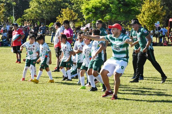 Pasión departamental: Los octavos de final del Interdistrital prometen paralizar Itapúa