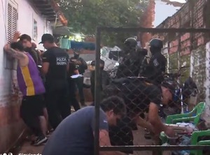 Allanamientos simultáneos en Ñemby dejan nueve detenidos y gran incautación de drogas