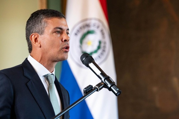 Peña destaca caída de la pobreza y reivindica políticas sociales del Gobierno - ADN Digital