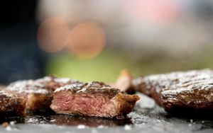 Desde el Martes Santo, se ofertarán los 20.000 kilos de carne tan publicitados por el Gobierno