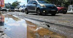 Diario HOY | Aguas servidas perjudican a la Avenida Aviadores del Chaco, explican