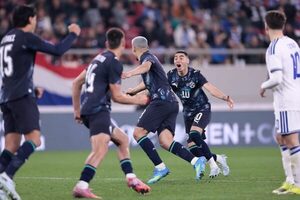 ¡Paraguay se impone con lo justo en casa ajena!