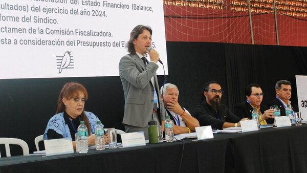 Presuntas irregularidades apuntan a gestión de Portillo en APA