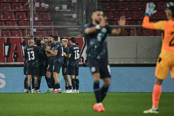 Paraguay vence a Grecia con el tanto del cumpleañero, Diego Gómez - Selección Paraguaya - ABC Color