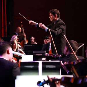 Nicolás Ramírez Salaberry ofrecerá una clase magistral gratuita de dirección orquestal - Música - ABC Color