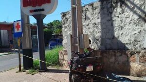 Motociclista austriaco muere tras chocar contra columna en Caacupé