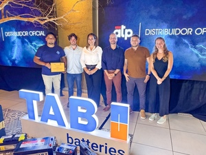 ATP Paraguay realizó un encuentro para presentar las baterías europeas TAB. - Amigo Camionero
