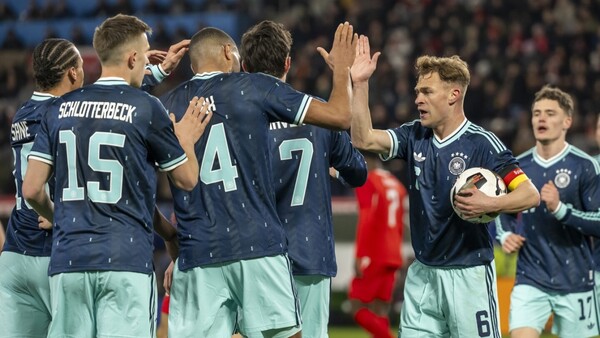 Alemania le gana a Suiza en un partidazo